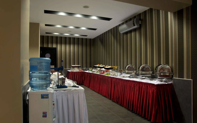 Maltepe Hotel 2000
