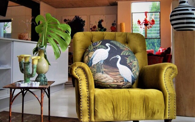 The Bright House Villa