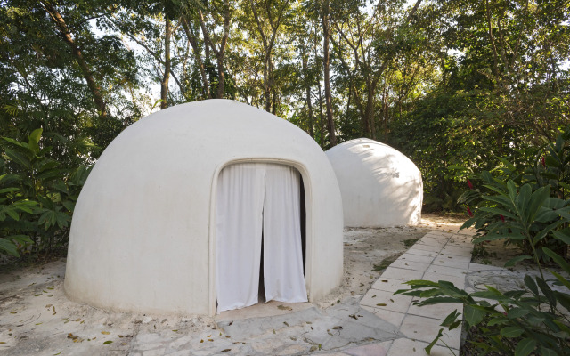 Hotel Camino Real Tikal