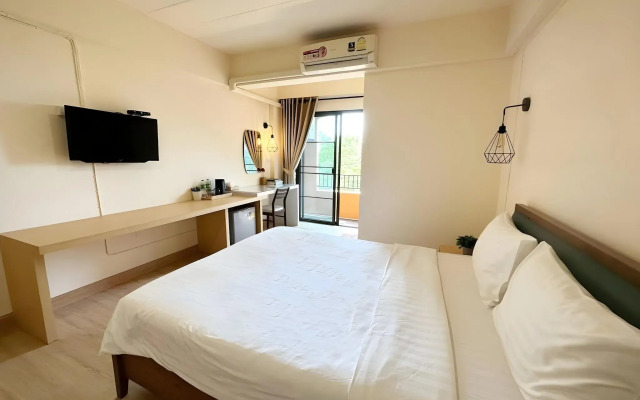 I-Home Residence and Hotel