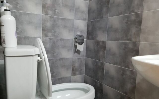 Damso 2nd Guest House