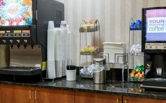 Comfort Suites Seaford