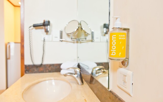 Bloom Hotel - Indiranagar