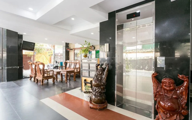 OYO 508 Middlewayhouse