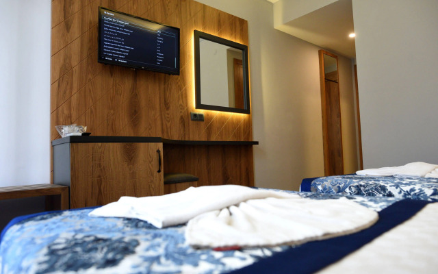 Fatih Hotel Kleopatra