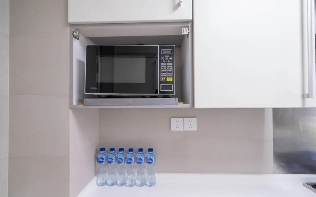 Tyms Stylish 3BR 2BA Apt Xuhui Center