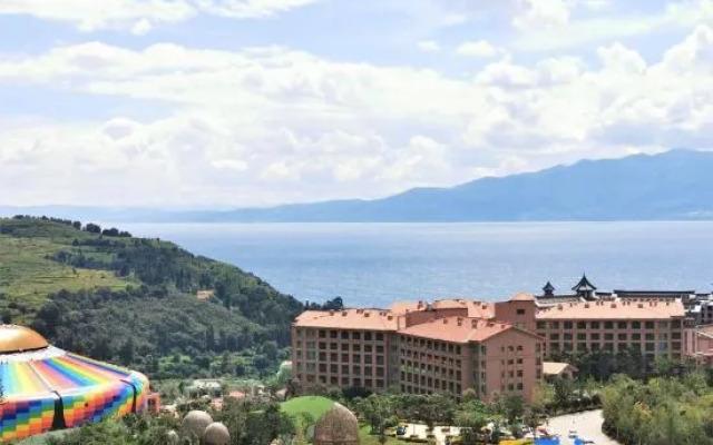 Yuexing Tinghuyuan Guesthouse