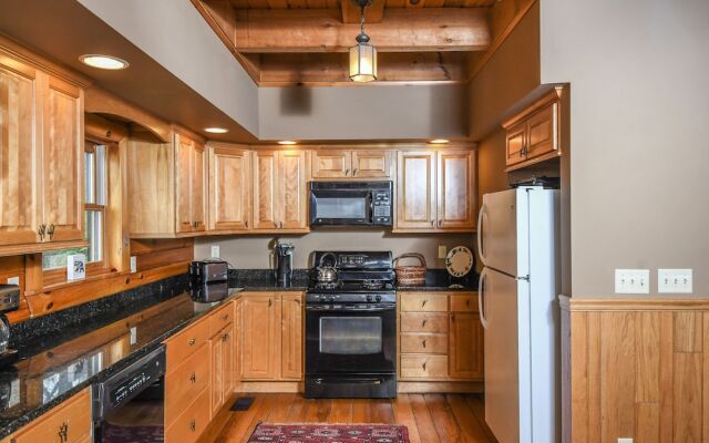 Bear Hollow 5 Bedroom House