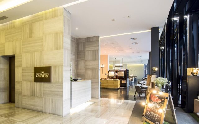 Momentus Hotel Alexandra