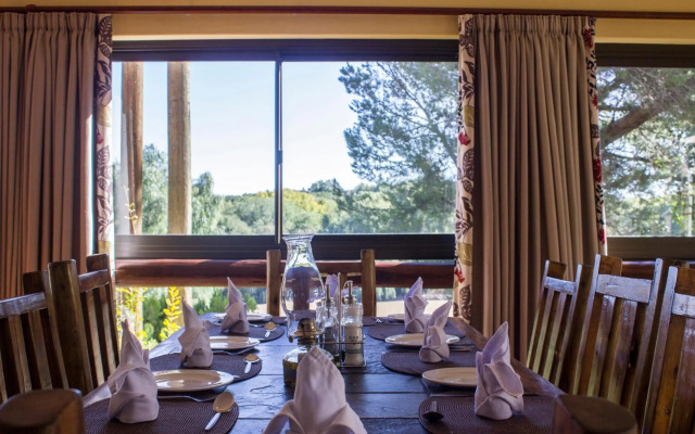 Riverside Lodge & Conference Center