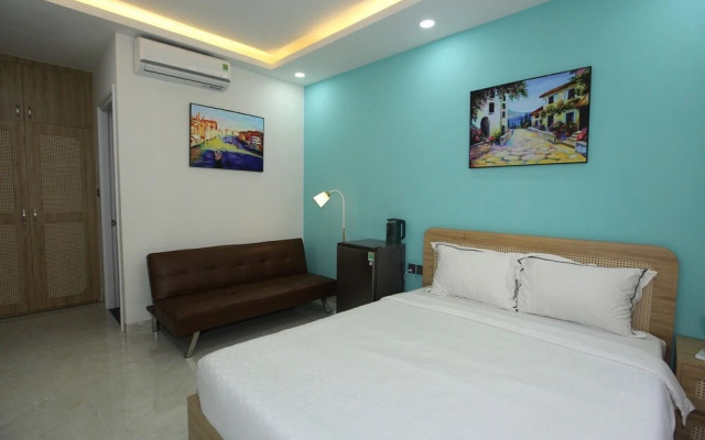 Rova 32 Hotel