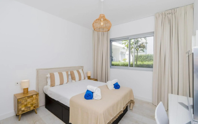 Al-1204 Estepona - Apartment - Alcazaba Lagoon