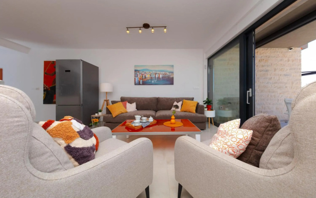 Apartman Oranž