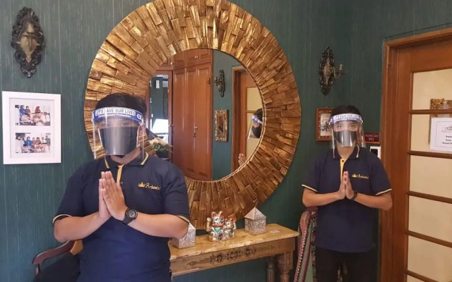 Kyriad Pejaten Suites