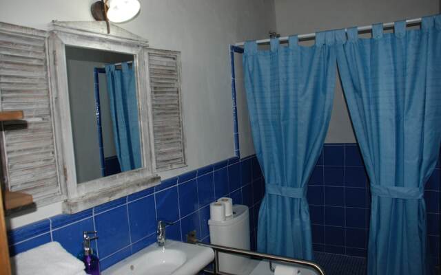 Masia de la Serra de la Cogulla