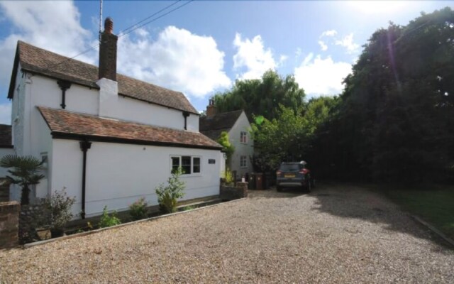 Springwell , West Wittering 414609
