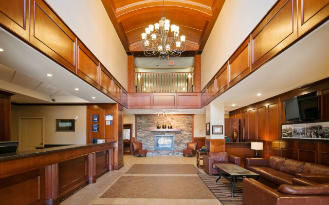 Best Western Plus Meridian Hotel