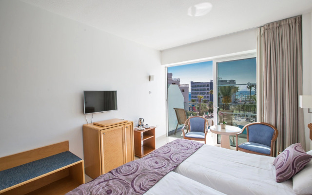 Tsokkos Protaras Hotel