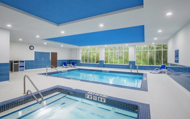 Four Points by Sheraton Grande Prairie