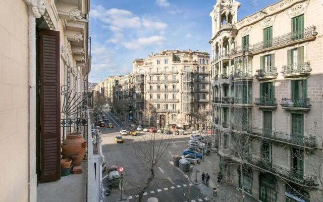 You Stylish Paseo de Gracia Apartments