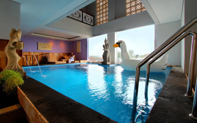 Sand Beach Luxury Living