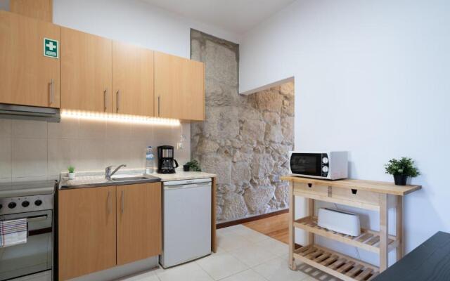 Trendy Flats - Instaworthy River View by Host Wise