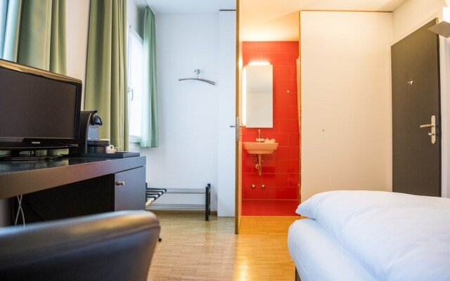 Hotel Bauernhof - Self Check-In Hotel