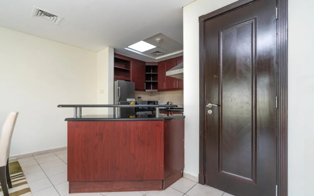 Lux BnB 1BD Discovery Gardens