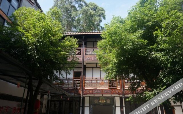 Pangjie Inn