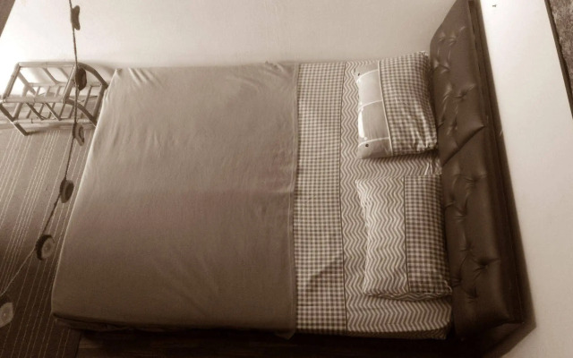 Bed & Bike Backpackers Studio