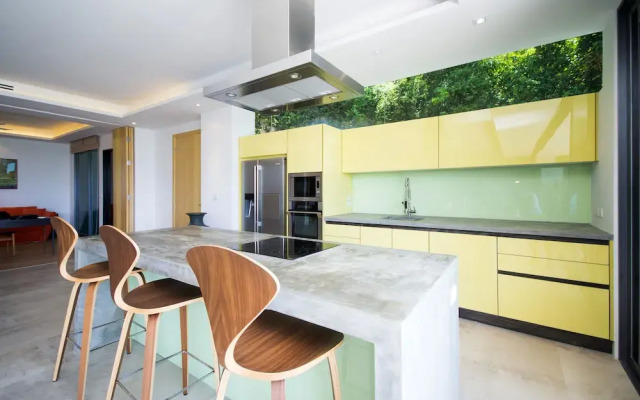 Luxury Hillside Residence at Bangtao