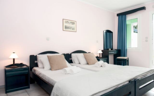 Sea Breeze Hotel Apartments Chios