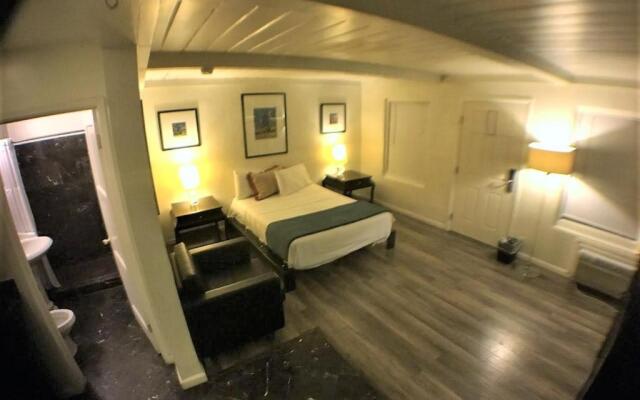 Sterling Gardens Hotel