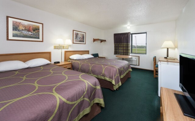 Capital O Amerihost Inn and Suites Kingdom City Hwy 54 MO