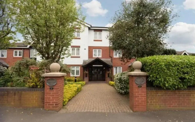 London Charm Retreat - Central Location