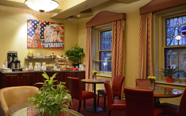 Alexander Inn