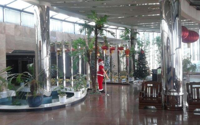 Zhongguo Hualu Hotel - Dalian