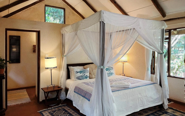 Ol Losowan House, Karen