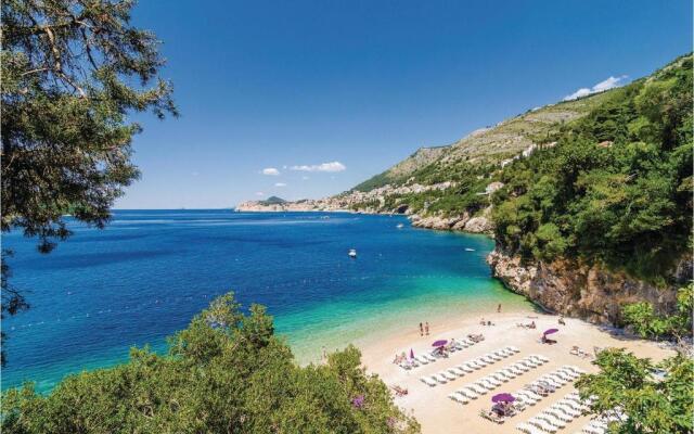 Stunning Home in Dubrovnik With Wifi and 3 Bedrooms
