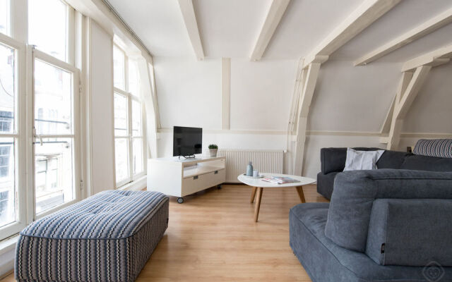 Spui Apartment