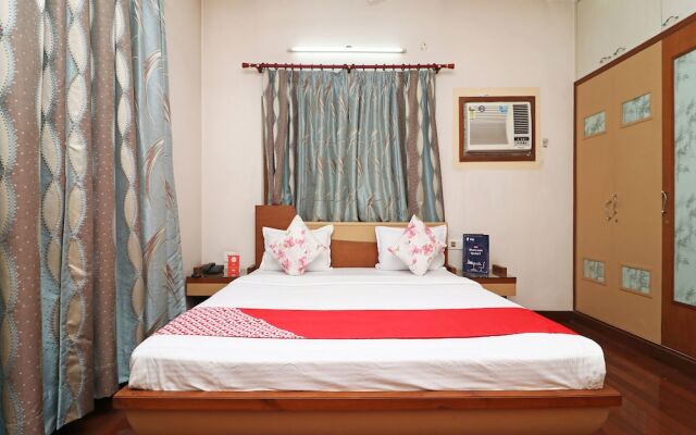 OYO 11920 Rishta Inn