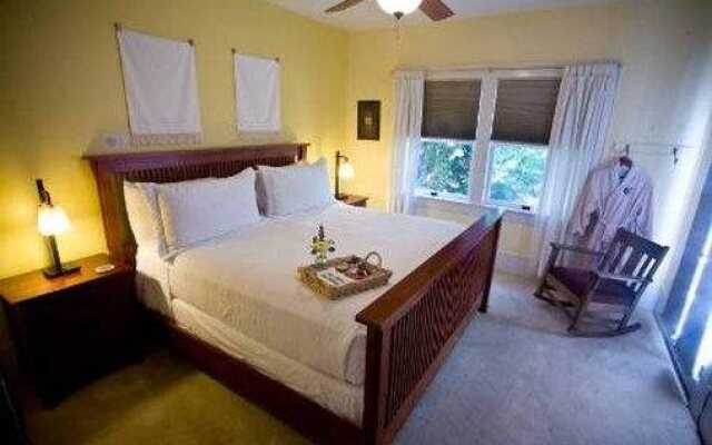 The Cooper House Bed & Breakfast Inn
