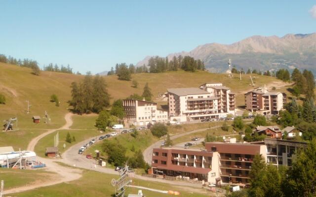 Apartment With one Bedroom in Enchastrayes, With Wonderful Mountain Vi