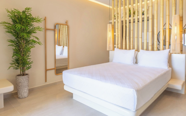 EvMaria Suites