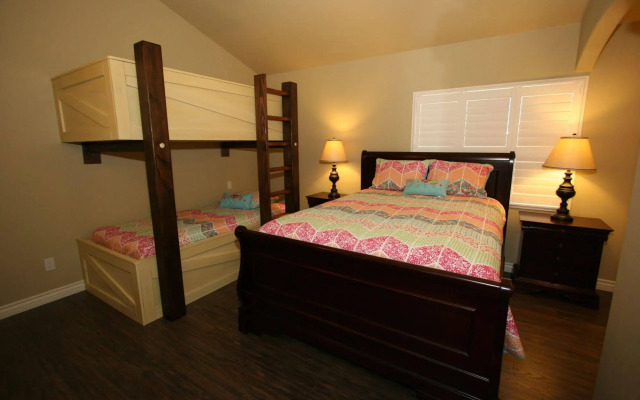 Estate Vacation Homes