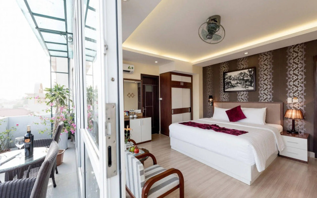 Golden Legend Diamond Hotel