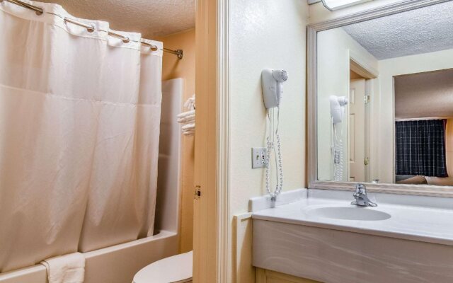 Rodeway Inn