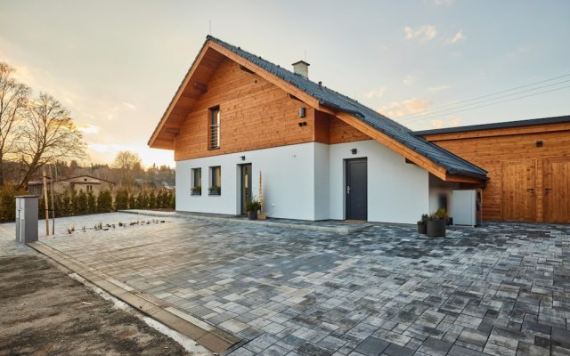 Villa Mlade Buky - Kmm020