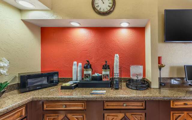 Best Western Americana Inn