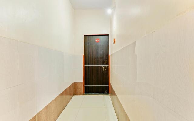 Hotel Sainidhi by OYO Rooms